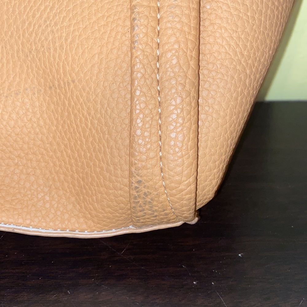Large tote - Picture 5 of 5